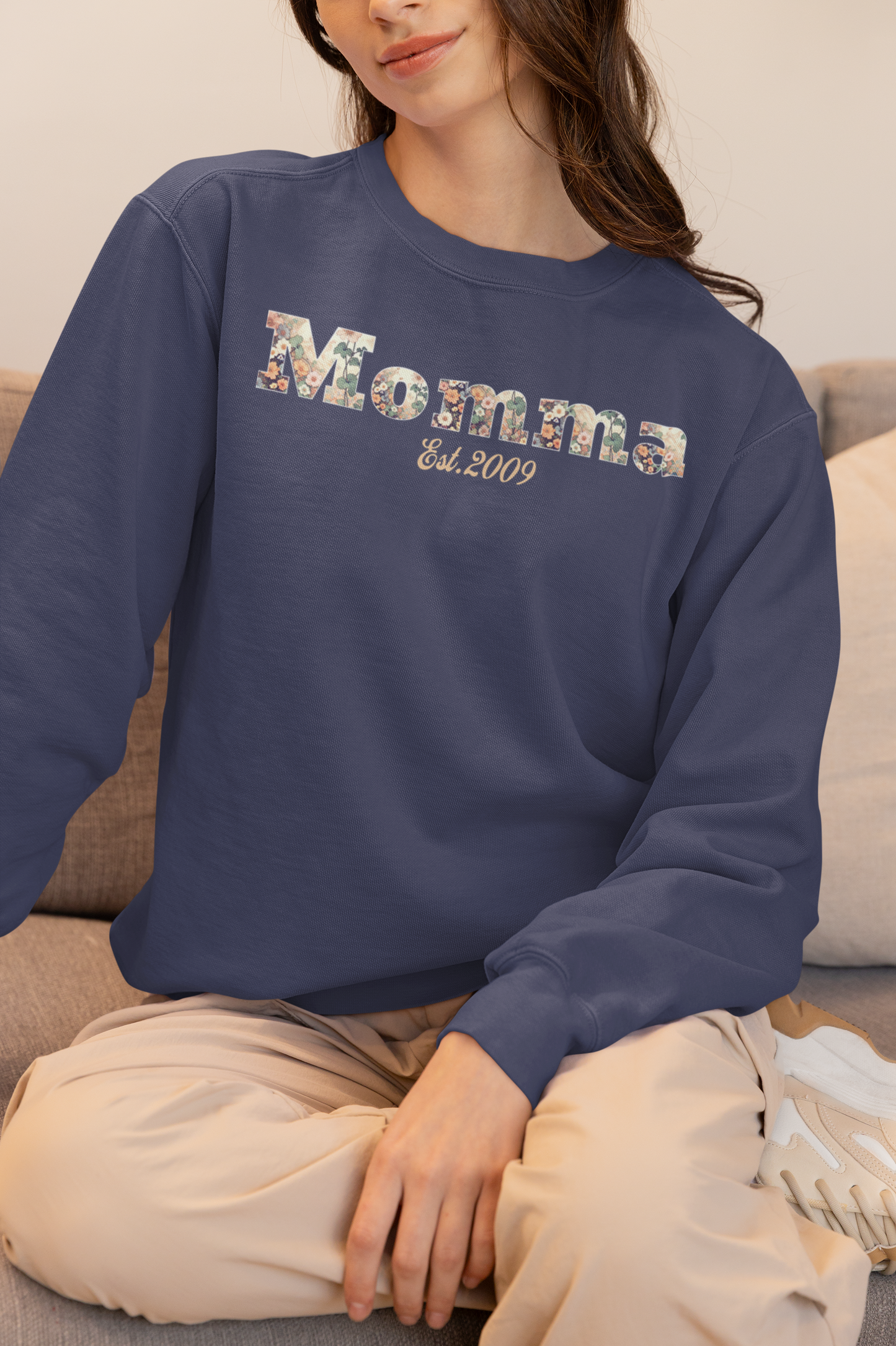 Giftful sweatshirt for mother's day, Mama Sweatshirt Gift , Momma personal gift, Personalized momma Sweatshirt, Gift for momma, Personalize